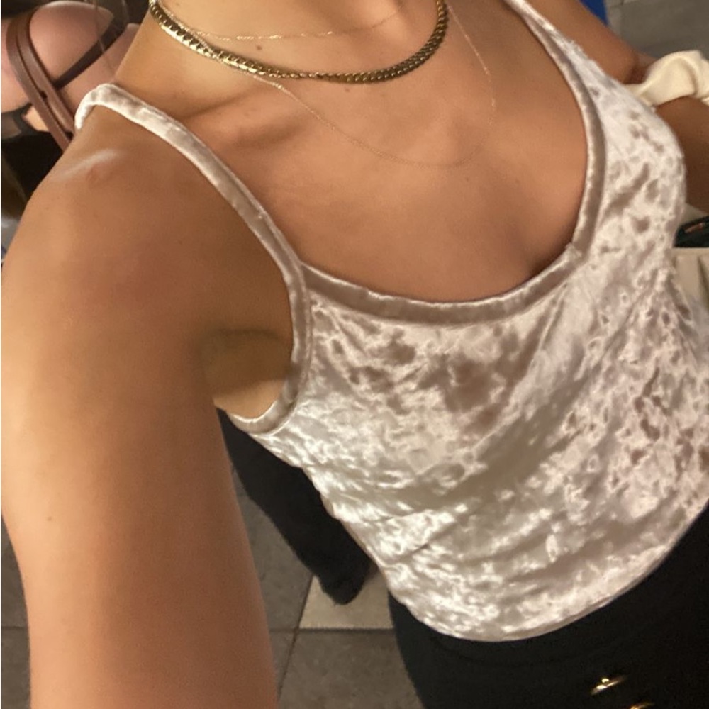 Velvet top